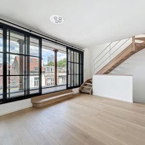Américaine : Beau quadruplex remis à neuf + terrasses