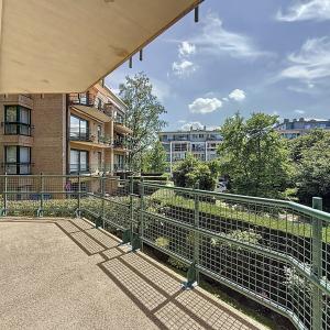 Observatoire : Superbe appartement 2 ch.avec terasse Sud