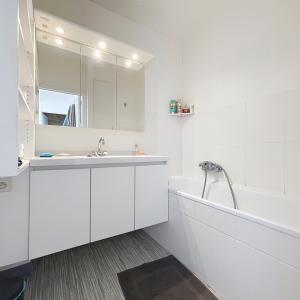 Saint-Job : Maison 4 chambres + bureau + jardin 