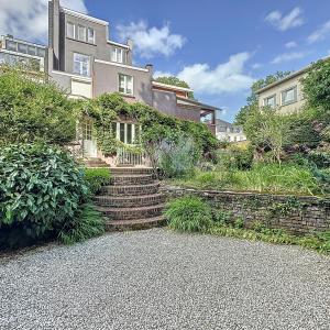 Wolvendael : Splendide maison 6 chambres, bureau et jardin