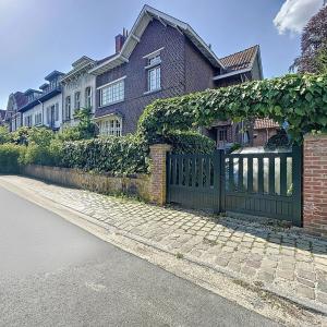 Floride/Beau Séjour : Charmante maison 3 façades + jardin