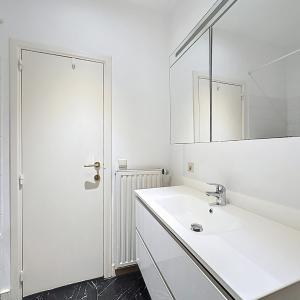 Cinquantenaire/Renaissance: Superbe appartement de caractère