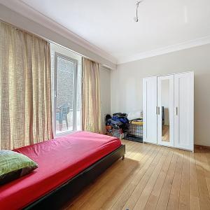Churchill/BDC : Superbe appartement 4 chambres + terrasse