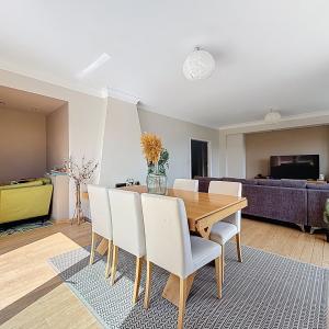 Churchill/BDC : Superbe appartement 4 chambres + terrasse