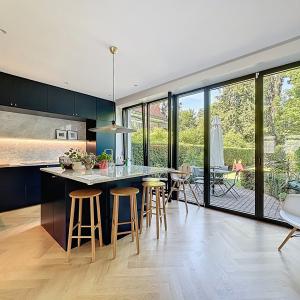 Auguste Danse : Belle maison 3 façades rénovée en 2021