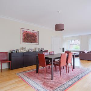Kamerdelle : Splendide villa 6 chambres + jardin + garage