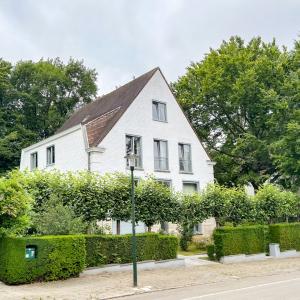 Kamerdelle : Splendide villa 6 chambres + jardin + garage