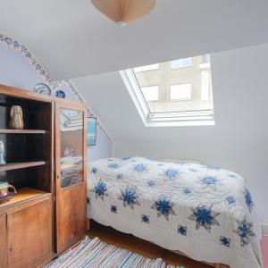 Pl. Brugmann: maison 3 chambres - 2 bureaux avec jardin Sud