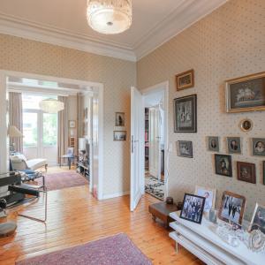Pl. Brugmann: maison 3 chambres - 2 bureaux avec jardin Sud