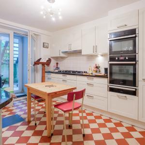 Pl. Brugmann: maison 3 chambres - 2 bureaux avec jardin Sud