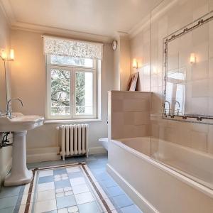 Molière : Splendide maison de maître 5 chambres 