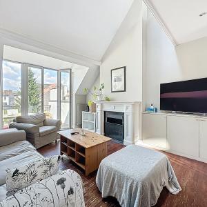 Châtelain/Brugmann : Superbe duplex penthouse meublé
