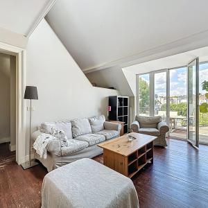 Châtelain/Brugmann : Superbe duplex penthouse meublé