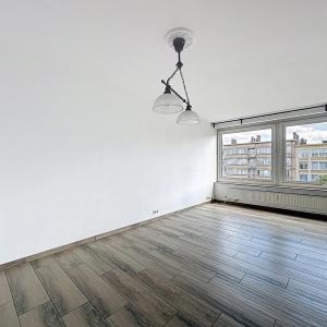 Expo Universelle : Superbe appartement de 2 chambres +balcon