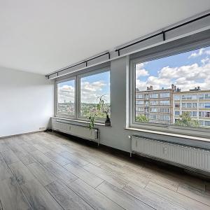 Expo Universelle : Superbe appartement de 2 chambres +balcon