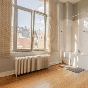 Square Ambiorix - Maison de maître de ± 380 m² bruts