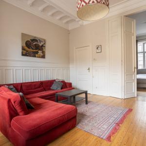 Square Ambiorix - Maison de maître de ± 380 m² bruts