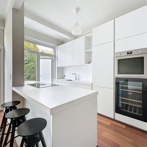 Dieweg/Lycée Français : Belle maison 4 chambres + bureaux
