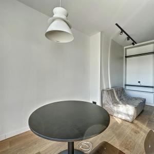 Châtelain / Washington : Bel appartement meublé + terrasse