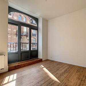 VDK : Superbe RDC avec jardin remis à neuf en 2019