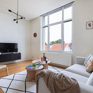 Molière: Appartement 70 m² rénové 1 ch, 1 sdb, 2 balcons