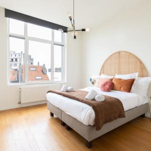 Molière: Appartement 70 m² rénové 1 ch, 1 sdb, 2 balcons