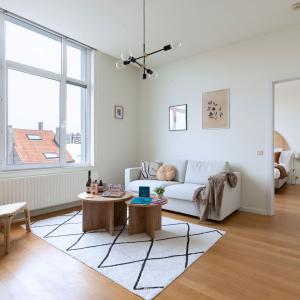 Molière: Appartement 70 m² rénové 1 ch, 1 sdb, 2 balcons