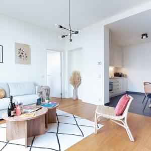 Molière: Appartement 70 m² rénové 1 ch, 1 sdb, 2 balcons