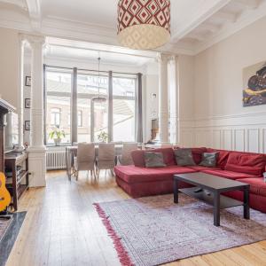 Square Ambiorix - Maison de maître de ± 380 m² bruts