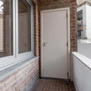 OFFRE ACCEPTEE - Cinquantenaire -  Bel appartement 2 chambres avec balcon