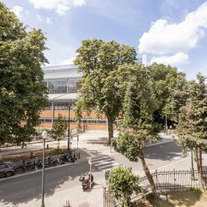 OFFRE ACCEPTEE - Cinquantenaire -  Bel appartement 2 chambres avec balcon