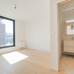 Penthouse neuf +- 204m² 3ch. + terrasse