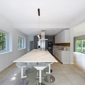 Uccle/Linkebeek : Belle villa rénovée de 4 ch.+ bureau 