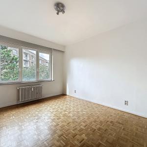 Arezzo / Lejeune : Bel appartement + terrasse + balcon