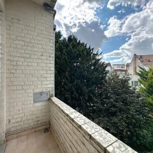 Arezzo / Lejeune : Bel appartement + terrasse + balcon