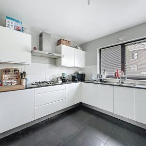 Saint-Job : Magnifique maison 5 chambres + jardin