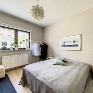 Saint-Job : Magnifique maison 5 chambres + jardin
