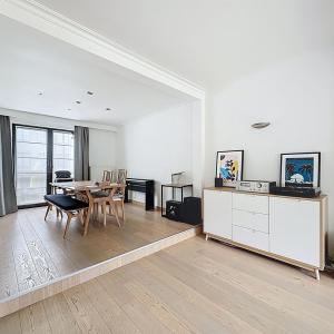 Saint-Job : Magnifique maison 5 chambres + jardin