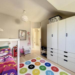 Saint-Job : Magnifique maison 5 chambres + jardin