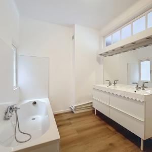 Arezzo/VDK : Belle maison de caractère + jardin + garage