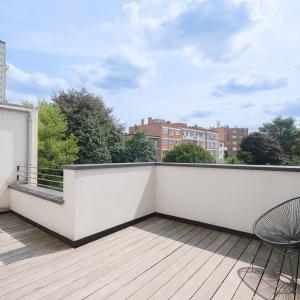 Quartier Place Brugmann: superbe  maison rénovée avec garage
