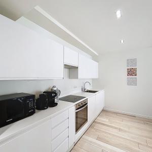 Quartier Européen: Superbe appartement meublé 2 ch +terrasse