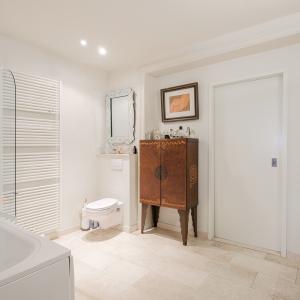 Lepoutre: Magnifique duplex rez-de-chaussée avec jardin 