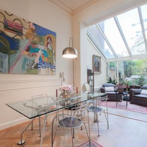 Lepoutre: Magnifique duplex rez-de-chaussée avec jardin 