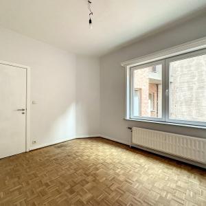 Stallaert: Bel appartement 1 chambre entièrement rénové