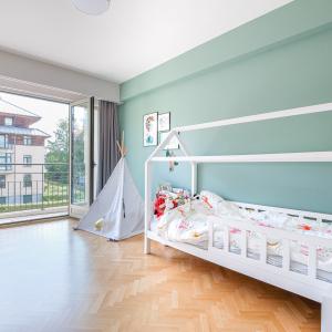Coghen : appartement 3 chambres + balcons