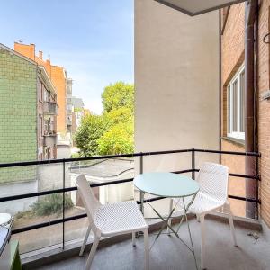 Coghen : appartement 3 chambres + balcons