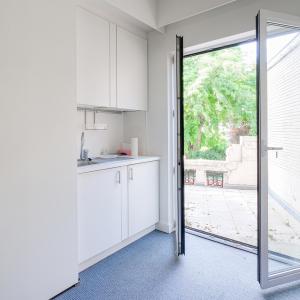 Parc Duden: Bel immeuble de rapport 3 unités + 2 garages