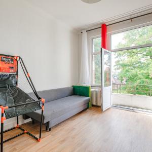 Parc Duden: Bel immeuble de rapport 3 unités + 2 garages