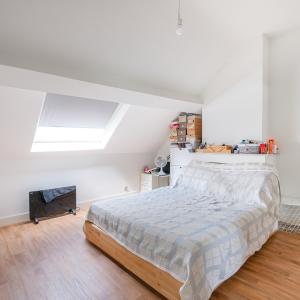 Parc Duden: Bel immeuble de rapport 3 unités + 2 garages